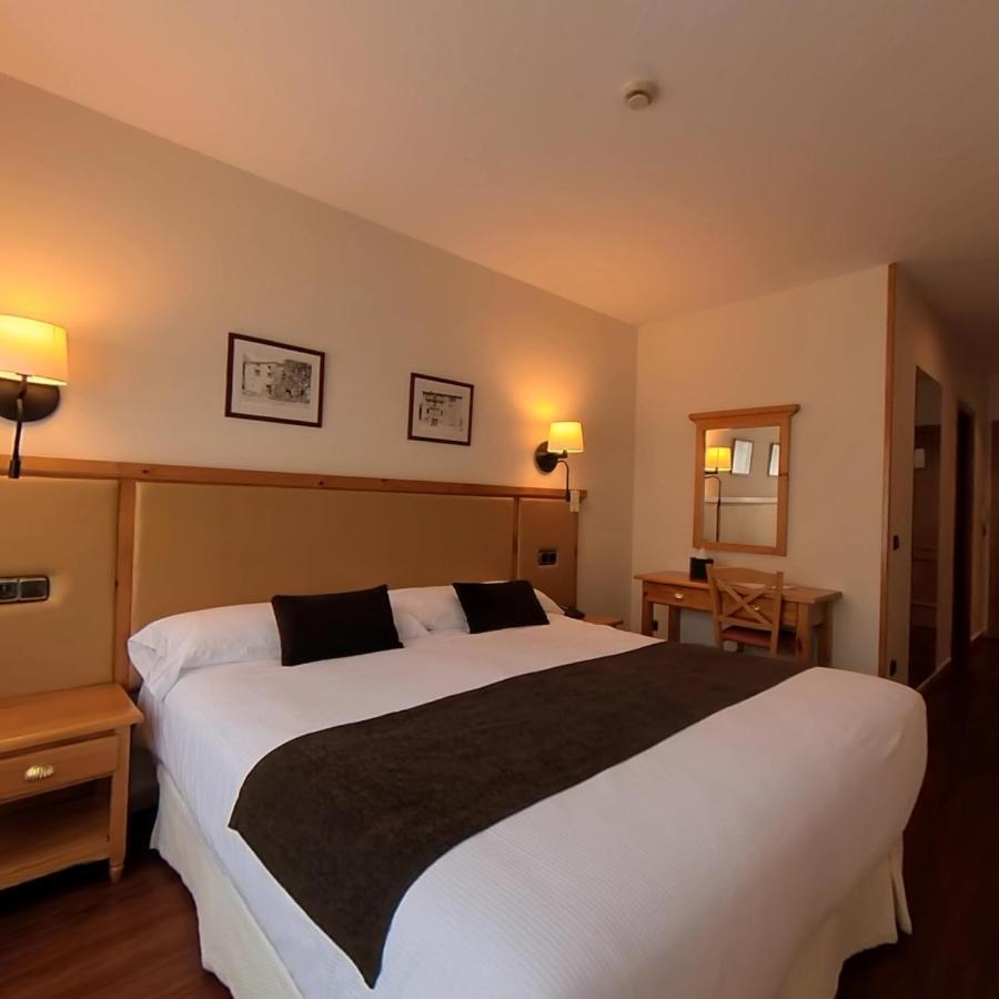 Hotel Meta Pas De La Casa Exteriér fotografie