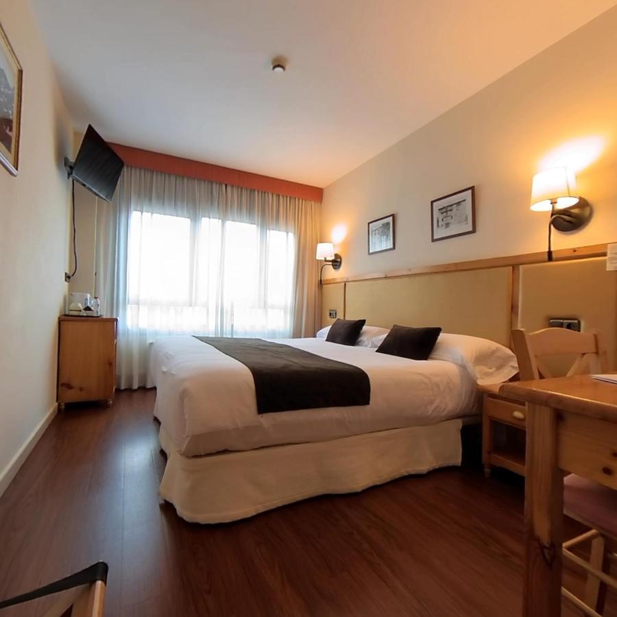 Hotel Meta Pas De La Casa Exteriér fotografie