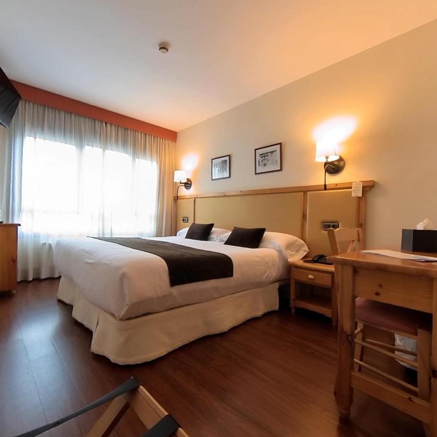 Hotel Meta Pas De La Casa Exteriér fotografie