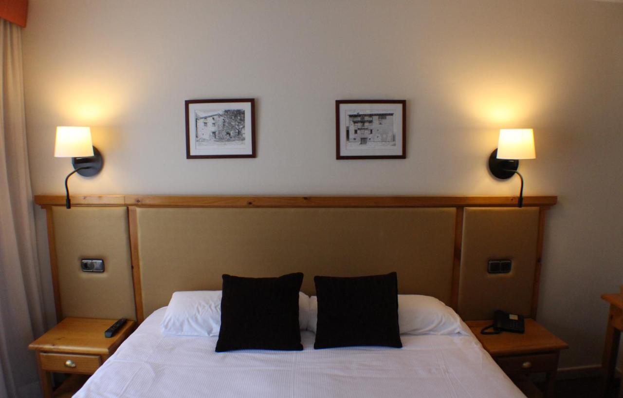 Hotel Meta Pas De La Casa Exteriér fotografie